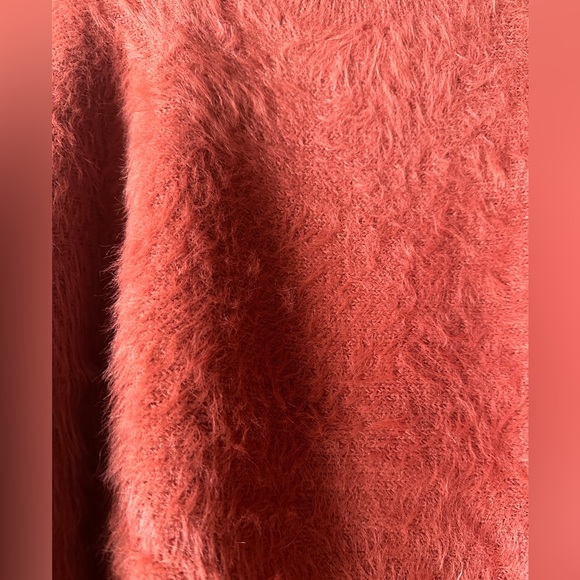 Jessica Simpson Fuzzy Sweater - Picture 2 of 3